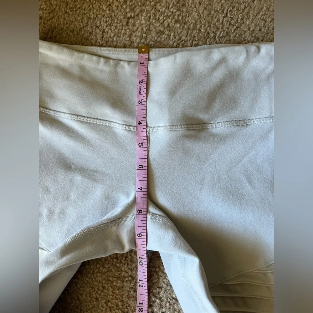 Alo Yoga Moto Leggings in Light Gray Sz Small